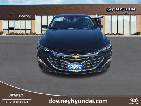 Used 2023 Chevrolet Malibu LT FWD image 8