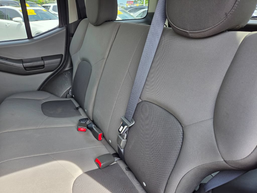 Used 2014 Nissan Xterra S RWD image 26