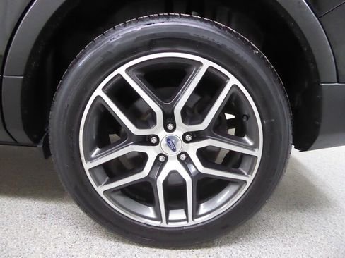 Used 2016 Ford Explorer Sport w/ Equipment Group 401A image 39