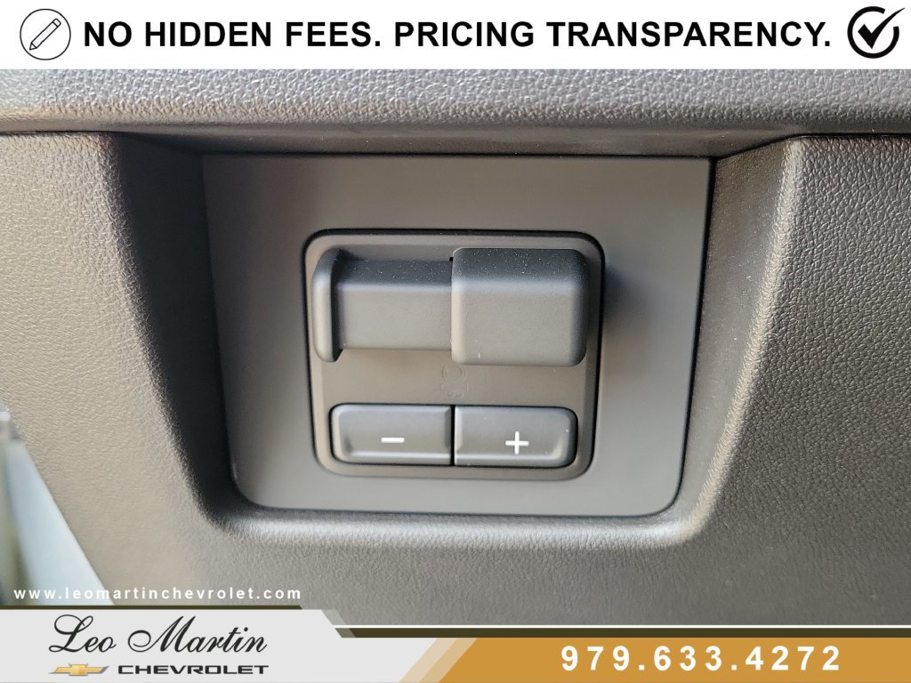Used 2026 Chevrolet Colorado Trail Boss AWD/4WD image 16