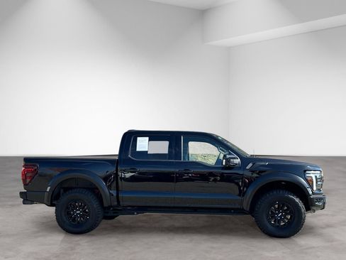 Used 2025 Ford F150 Raptor AWD/4WD image 7