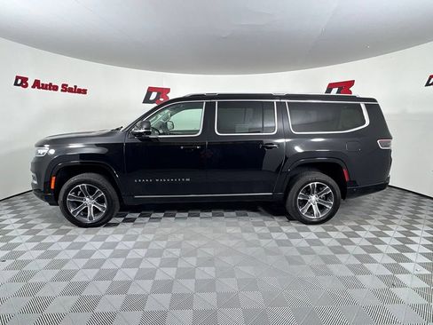 Used 2023 Jeep Grand Wagoneer L 4WD w/ Rear Seat Video Group 1 image 3