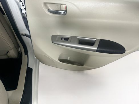 Used 2010 Subaru Impreza 2.5i AWD/4WD image 26