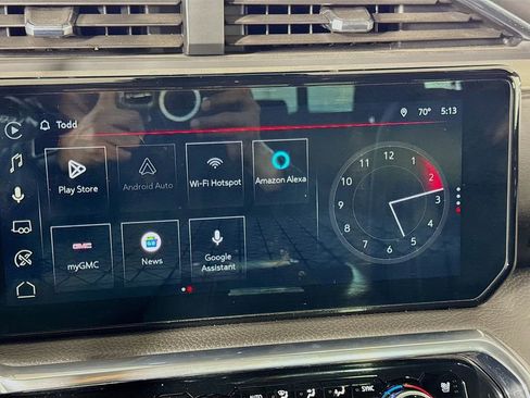 Used 2024 GMC Sierra 3500 Denali w/ Technology Package AWD/4WD image 30