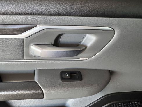 Used 2022 RAM 1500 Big Horn AWD/4WD image 31