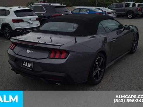 Used 2024 Ford Mustang Premium RWD image 5