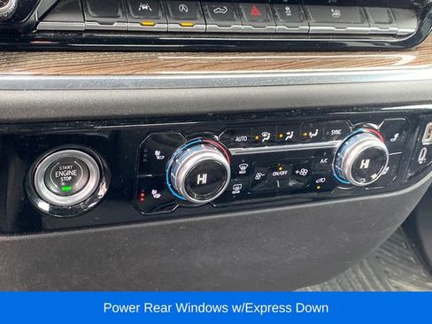 Used 2023 GMC Sierra 1500 Elevation image 10