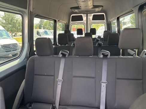 Used 2025 Mercedes-Benz Sprinter 2500 image 49