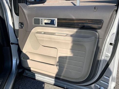 Used 2009 Lincoln MKX 2WD image 21