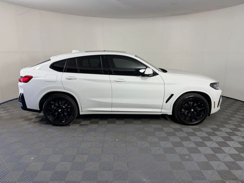 Used 2025 BMW X4 xDrive30i w/ Premium Package AWD/4WD image 8