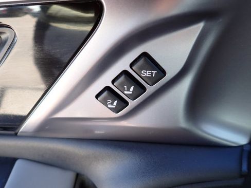 Certified 2023 Subaru Outback Limited image 16