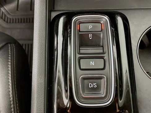 Used 2023 Honda Pilot EX-L image 17