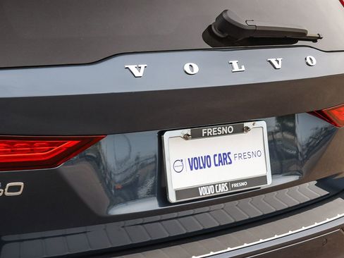 New 2026 Volvo V60 B5 Cross Country Plus w/ Climate Package image 12