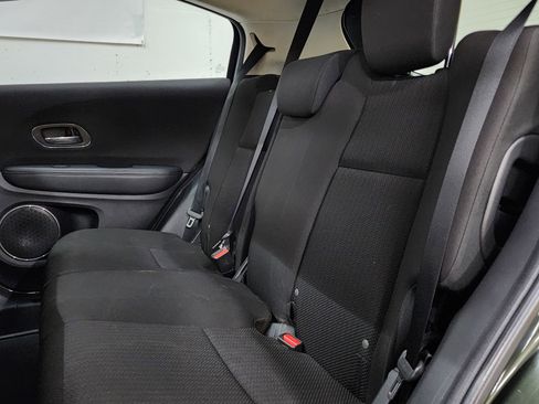 Used 2018 Honda HR-V EX image 18