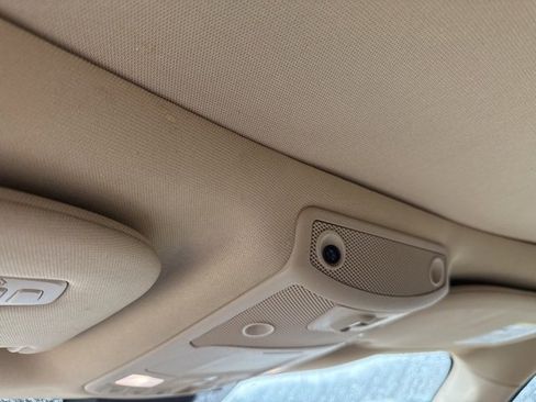 Used 2019 Ford F150 Lariat image 26