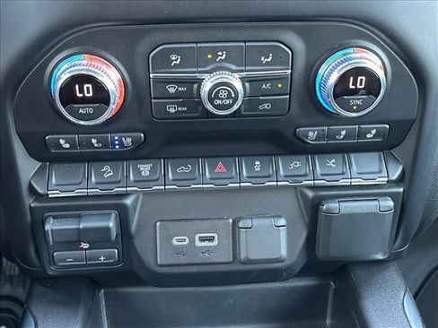 Certified 2022 GMC Sierra 2500 AT4 w/ Gooseneck/5TH Wheel Package AWD/4WD image 29