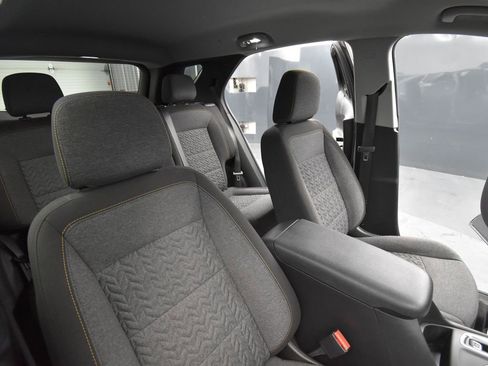 Certified 2023 Chevrolet Equinox LT image 17