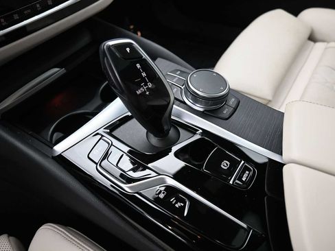 Used 2023 BMW 530e xDrive w/ Executive Package AWD/4WD image 12