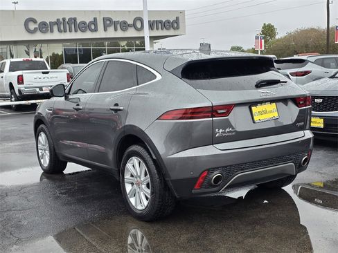 Used 2018 Jaguar E-PACE S image 6