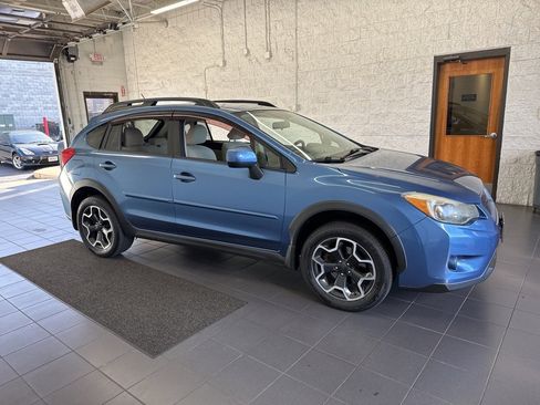 Used 2014 Subaru Crosstrek 2.0i Premium image 1