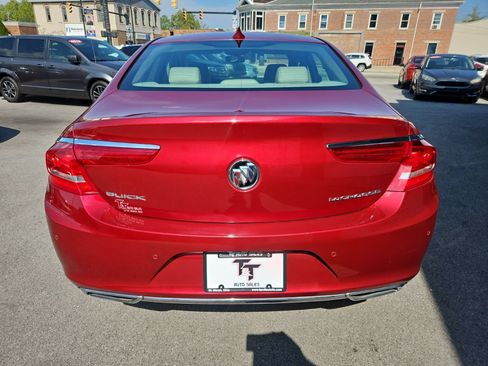 Used 2018 Buick LaCrosse Essence FWD image 5