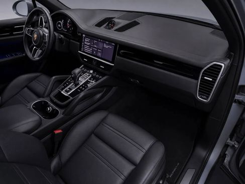 Used 2020 Porsche Cayenne S AWD/4WD image 20