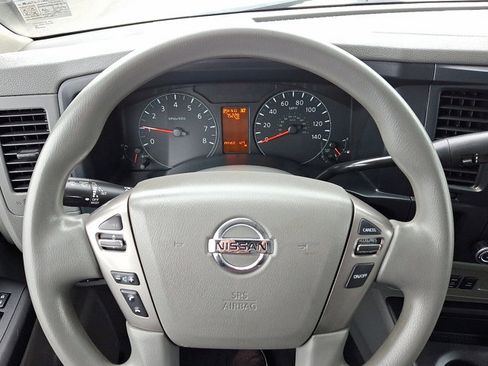 Used 2021 Nissan NV 2500 SV image 16
