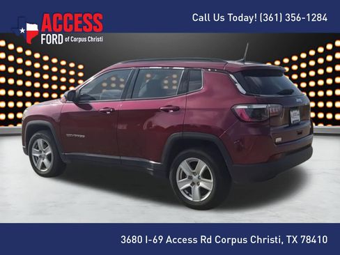Used 2022 Jeep Compass Latitude AWD/4WD image 6