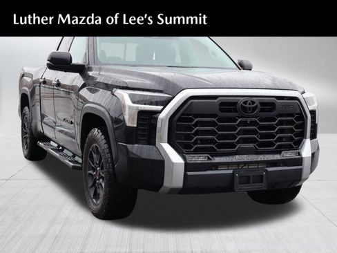 Used 2022 Toyota Tundra Limited image 1