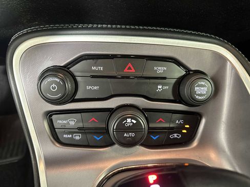 Used 2020 Dodge Challenger SXT w/ Blacktop Package image 14