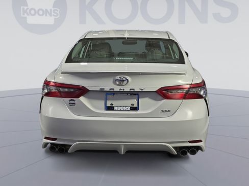 Used 2023 Toyota Camry XSE image 5