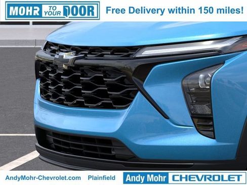 New 2026 Chevrolet Trax LT w/ Sunroof Package FWD image 17