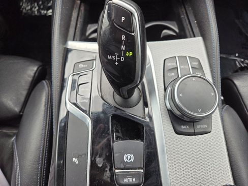 Used 2018 BMW 540i xDrive AWD/4WD image 10