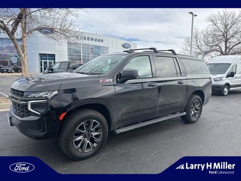 Used 2021 Chevrolet Suburban Z71 w/ Luxury Package image 1