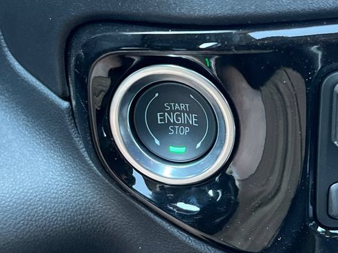 New 2026 Chevrolet Silverado 2500 LTZ w/ LTZ Premium Package AWD/4WD image 19