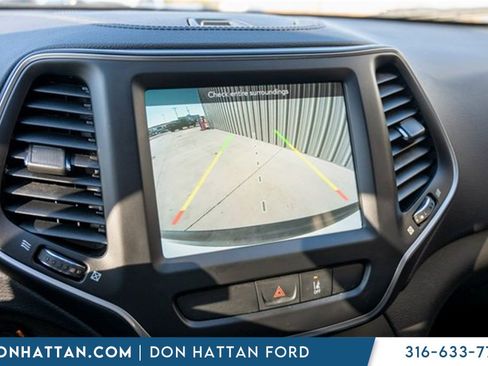 Used 2022 Jeep Cherokee Latitude Lux image 19