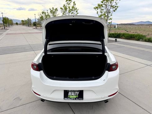 Used 2022 MAZDA MAZDA3 s AWD/4WD image 9