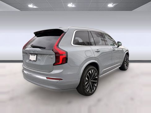 New 2026 Volvo XC90 T8 Ultra w/ Protection Package Premier image 9