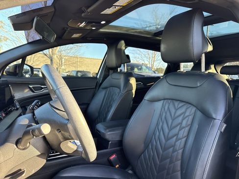 Used 2024 Kia Sportage X-Pro Prestige image 9