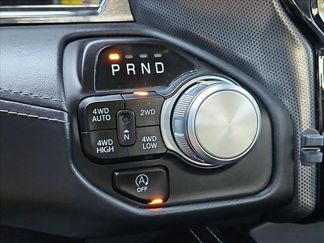 Used 2023 RAM 1500 Limited AWD/4WD image 12
