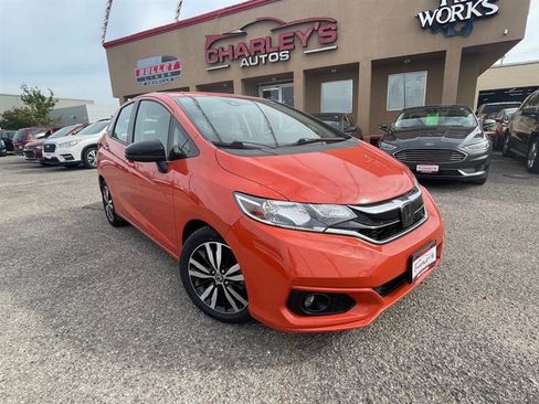 Used 2018 Honda Fit EX image 2