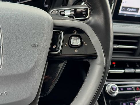 Used 2022 Lincoln Corsair AWD w/ Premium Package image 31