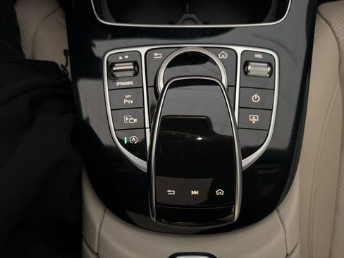 Used 2018 Mercedes-Benz E 300 image 37