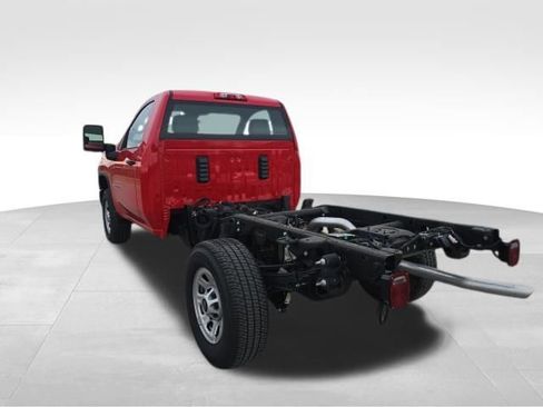 Used 2024 Chevrolet Silverado 3500 W/T image 4