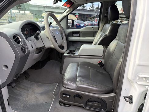 Used 2005 Ford F150 XLT image 15