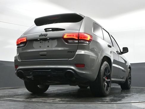 Used 2019 Jeep Grand Cherokee SRT image 43