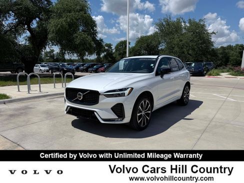 Certified 2025 Volvo XC60 B5 Plus AWD/4WD image 1