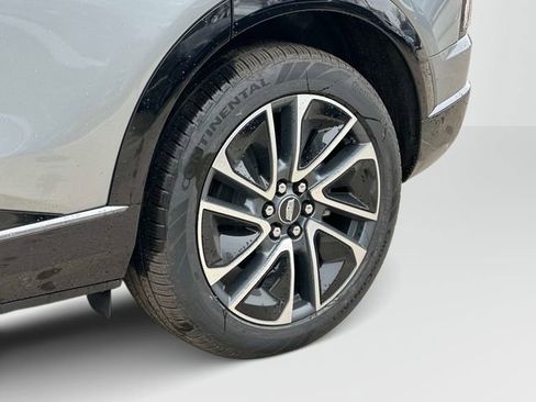 New 2026 Cadillac Optiq Sport 1 image 17