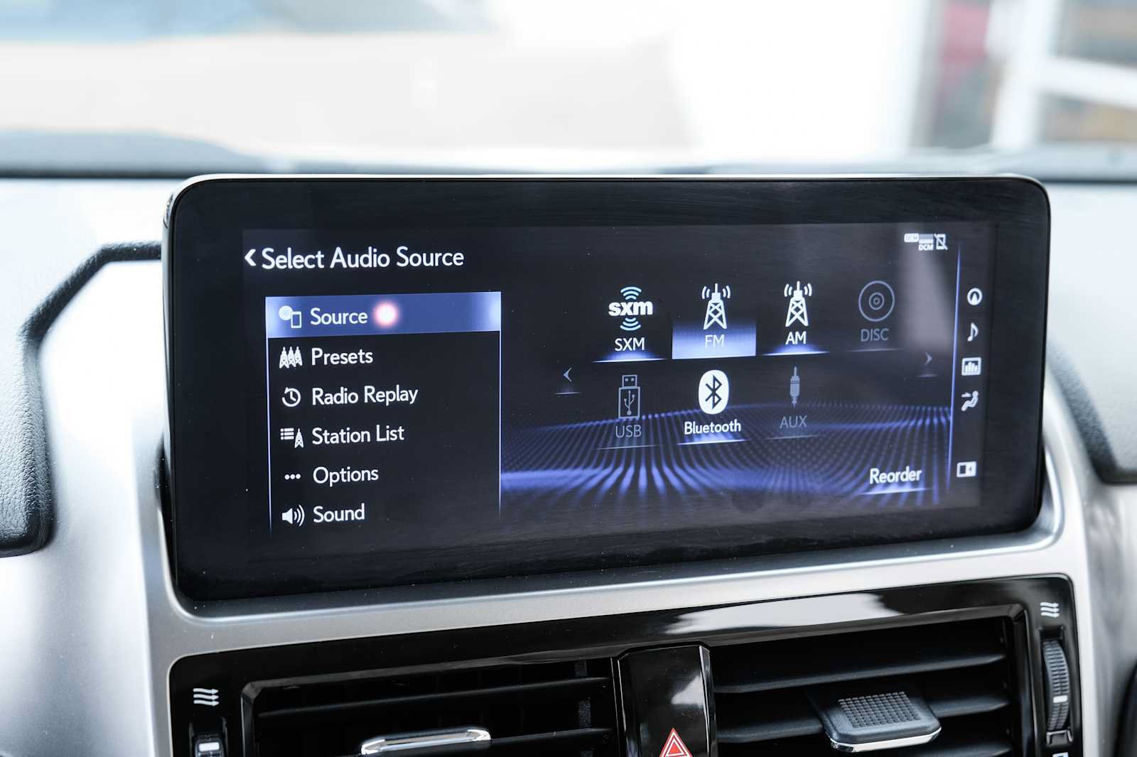 Used 2022 Lexus GX 460 Luxury w/ Sport Design Package AWD/4WD image 47