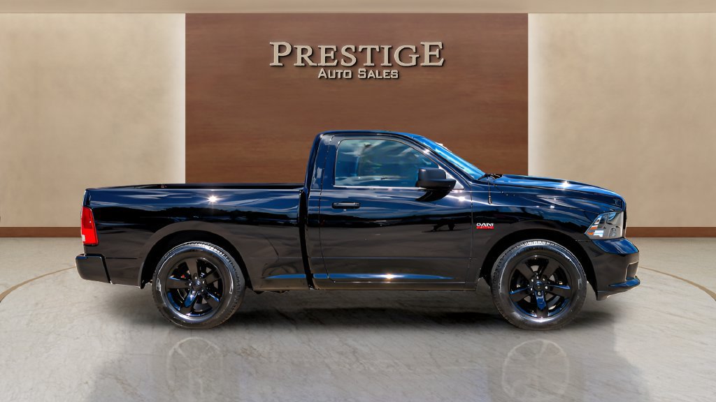 Used 2013 RAM 1500 Express RWD image 29